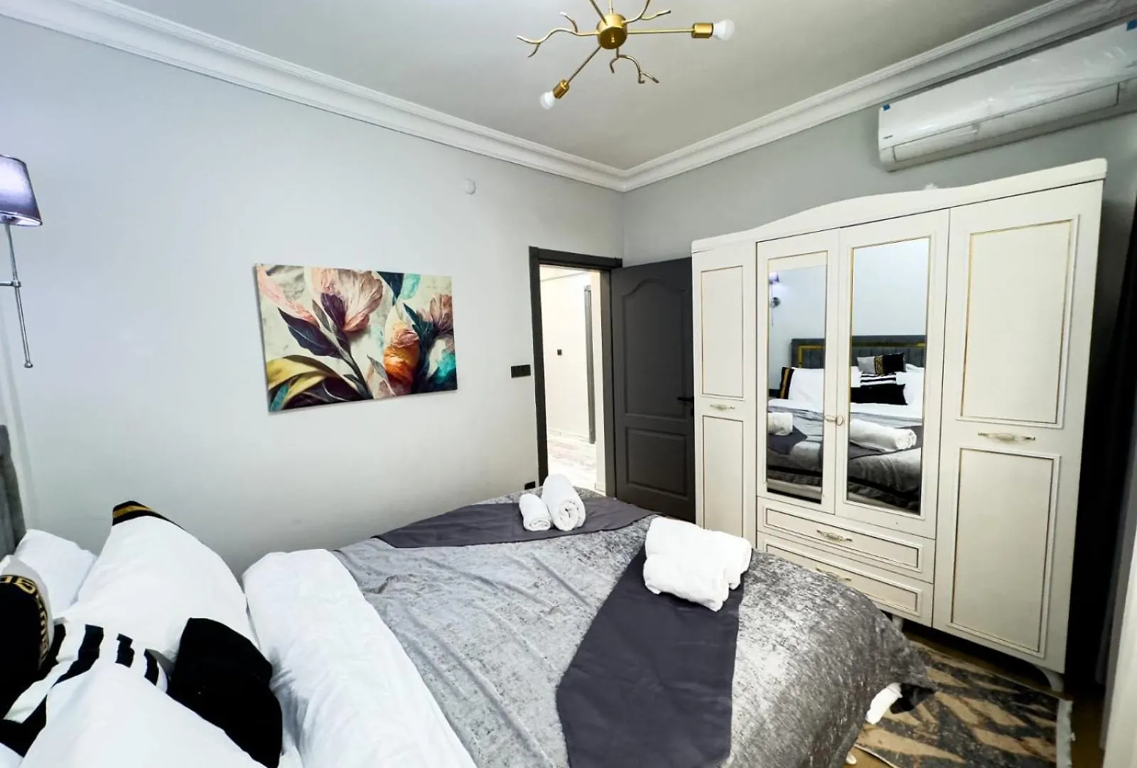 Sisli Holiday 4412 Istanboel 0*,